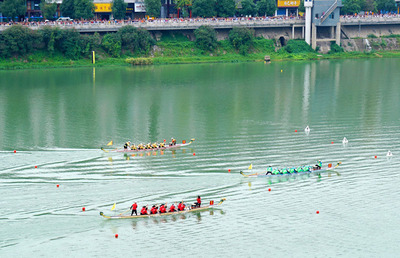第十三屆省運(yùn)會(huì)(成年組)龍舟賽邵陽開賽 11支隊(duì)伍角逐6枚金牌